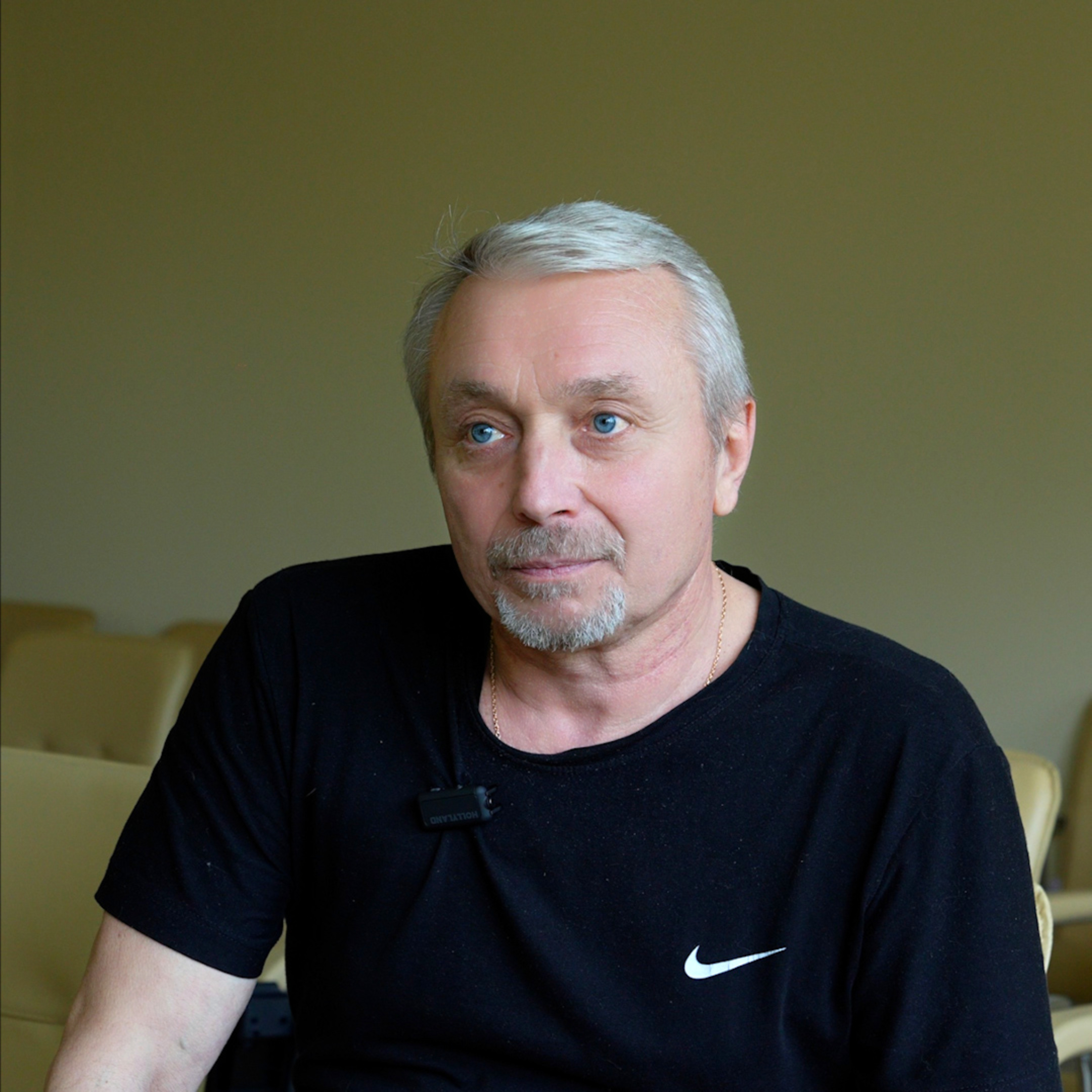 "Не укладывается в голове, обычно люди после операции восстанавливаются днями, а тут прошло всего два часа и можно вставать на ноги"