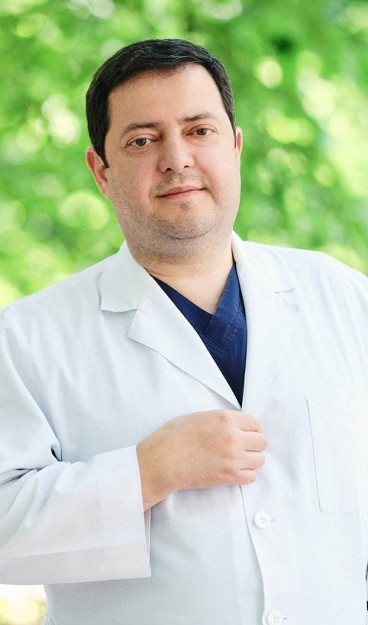 Маргарян Армен Грителович, Заместитель главного врача по организации амбулаторной помощи, врач-онколог